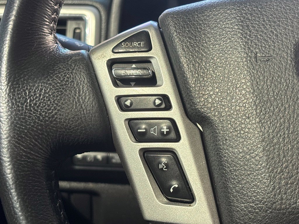 Used 2021 Nissan Titan SV w/ SV Convenience Package RWD image 22