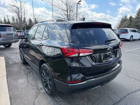 Used 2023 Chevrolet Equinox RS AWD/4WD image 4