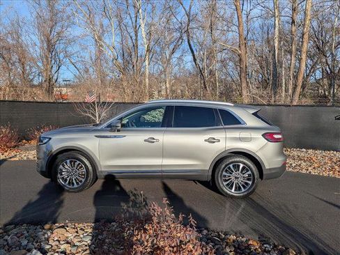 Certified 2023 Lincoln Nautilus AWD w/ Premium Package image 2