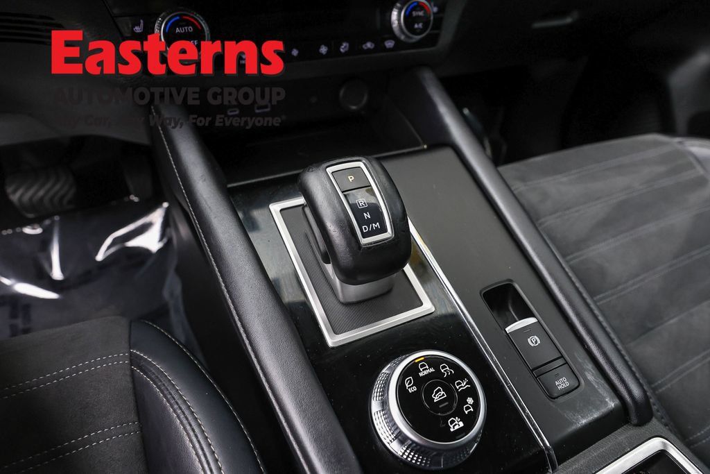 Used 2024 Mitsubishi Outlander SE AWD/4WD image 13
