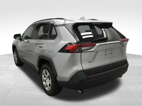 Used 2019 Toyota RAV4 LE w/ All Weather Liner Package AWD/4WD image 13