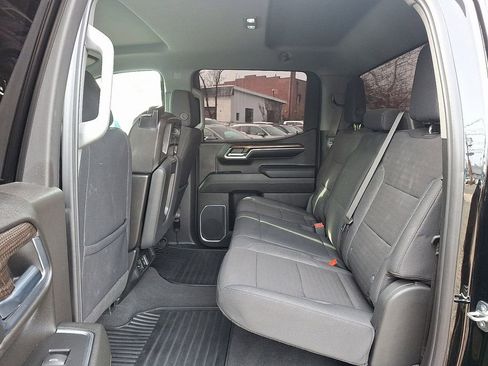 Used 2023 Chevrolet Silverado 1500 RST w/ Z71 Off-Road Package image 10