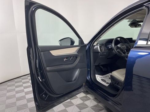 Used 2024 MAZDA CX-90 Plug-In Hybrid w/ Preferred image 17