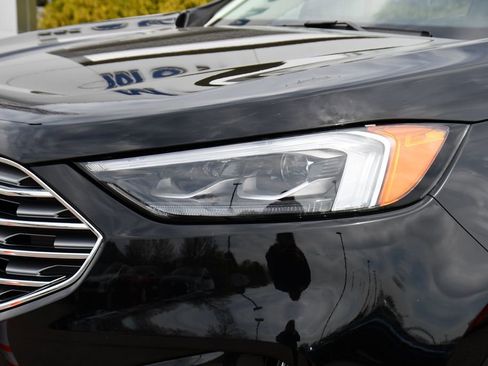 Used 2024 Ford Edge Titanium w/ Equipment Group 301A AWD/4WD image 44