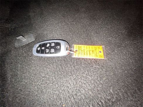 Used 2024 Hyundai Tucson Limited image 30