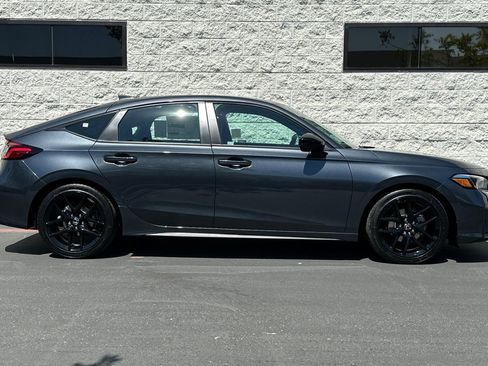 New 2025 Honda Civic Sport image 3