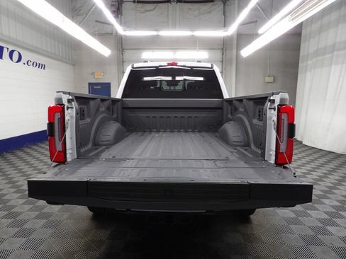 Used 2026 Ford F250 Platinum AWD/4WD image 39