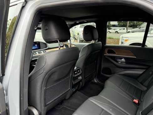 Certified 2025 Mercedes-Benz GLE 450 4MATIC image 19