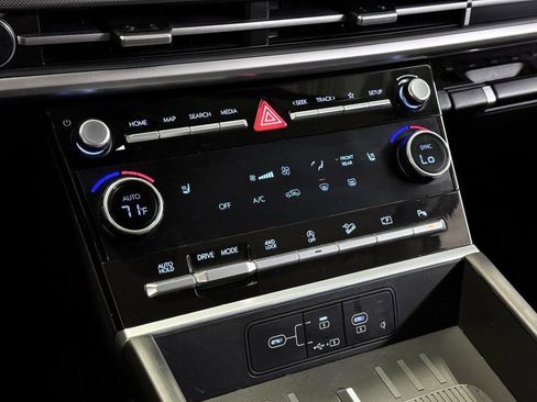 Used 2024 Hyundai Santa Fe XRT image 27