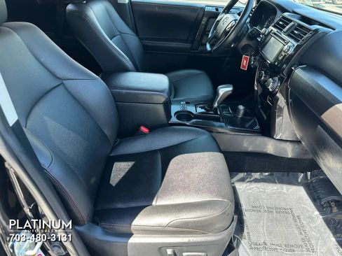 Used 2019 Toyota 4Runner TRD Off-Road Premium AWD/4WD image 11
