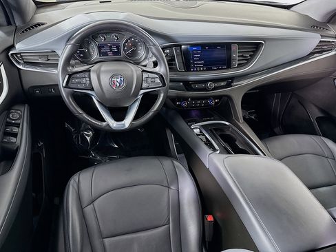 Used 2024 Buick Enclave Essence FWD image 17