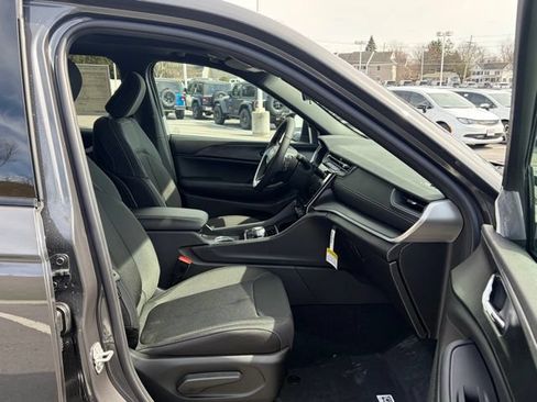New 2026 Jeep Grand Cherokee Laredo X AWD/4WD image 27