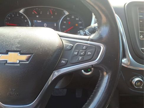 Used 2019 Chevrolet Equinox LT FWD image 11