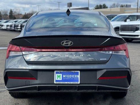 New 2026 Hyundai Elantra Sport FWD image 4