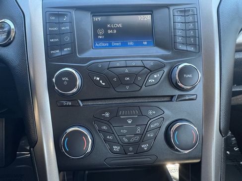 Used 2017 Ford Fusion S image 19