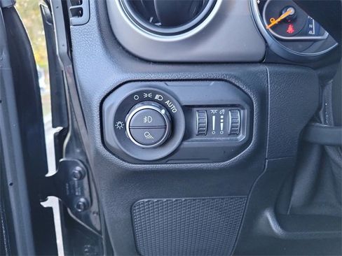 Used 2021 Jeep Gladiator Sport w/ Quick Order Package 24Q 80Th image 14