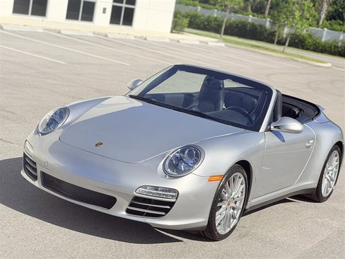Used 2009 Porsche 911 Carrera 4S AWD/4WD image 39