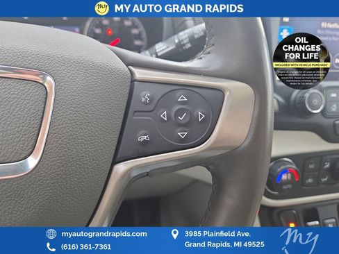 Used 2019 GMC Terrain Denali image 16