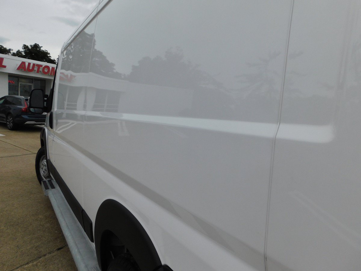 Used 2025 RAM ProMaster 2500 w/ U-Haul Equipment Group FWD image 9