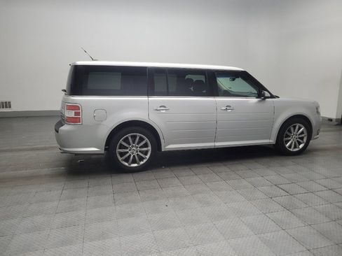 Used 2018 Ford Flex Limited w/ Equipment Group 301A AWD/4WD image 10