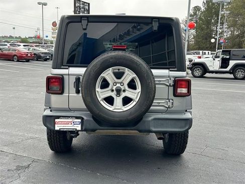 Used 2021 Jeep Wrangler Unlimited Sport image 8