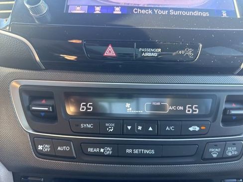 Used 2023 Honda Ridgeline RTL-E image 22