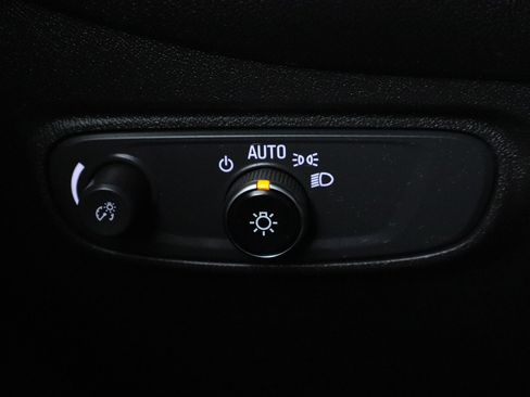Certified 2022 Chevrolet Equinox LS AWD/4WD image 22