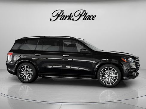 New 2026 Mercedes-Benz GLS 580 GLS 580 image 25