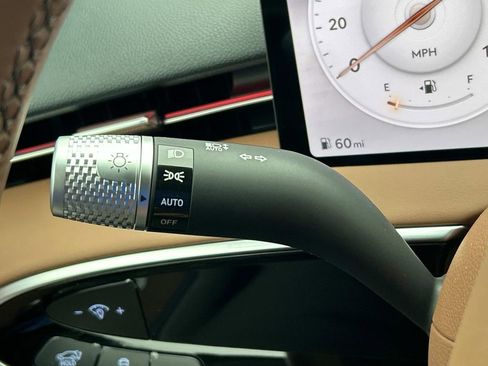 New 2026 Genesis GV70 2.5T Advanced AWD/4WD image 34