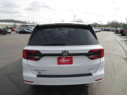 Used 2023 Honda Odyssey Sport image 7