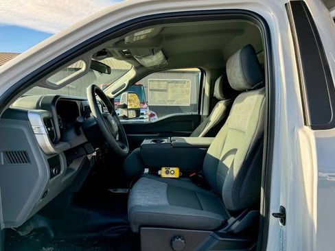 Used 2024 Ford F350 XLT AWD/4WD image 23