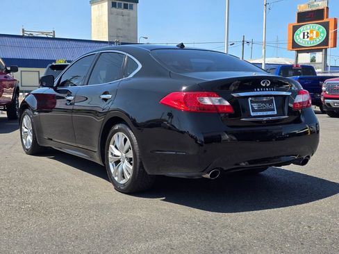 Used 2012 INFINITI M35 w/ Premium Pkg RWD image 8