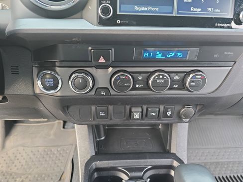 Used 2023 Toyota Tacoma TRD Off-Road image 21