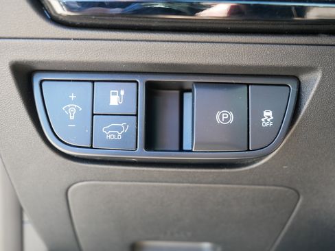 Used 2024 Kia EV6 GT-Line AWD/4WD image 23