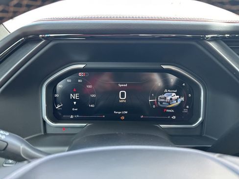 New 2026 GMC Sierra 2500 AT4 w/ AT4 Premium Plus Package AWD/4WD image 30