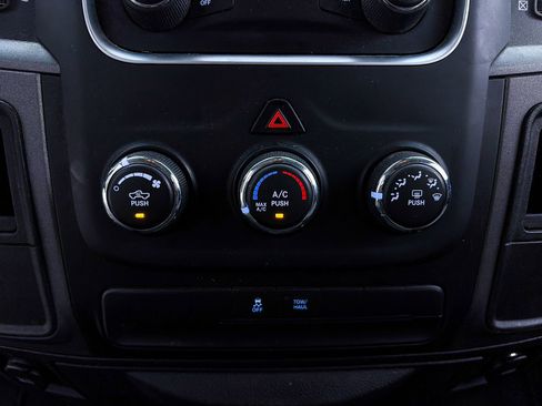 Used 2013 RAM 1500 Express image 17