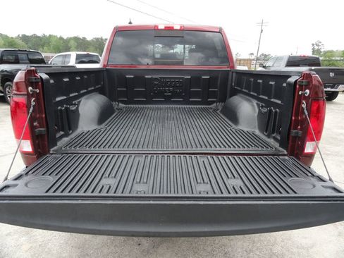 Used 2019 RAM 1500 Lone Star AWD/4WD image 6