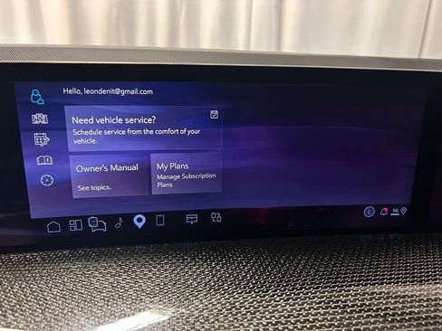 Used 2025 Cadillac Escalade V image 18