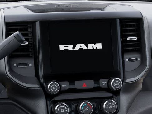 New 2026 RAM 2500 Tradesman w/ Chrome Appearance Group AWD/4WD image 18