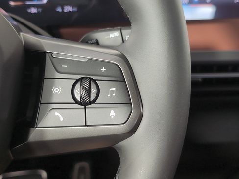 Used 2026 BMW iX xDrive45 w/ M Sport Package image 27