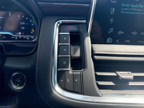 Certified 2024 Chevrolet Tahoe High Country AWD/4WD image 19