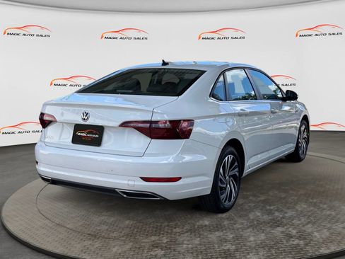 Used 2021 Volkswagen Jetta SEL Premium FWD image 10