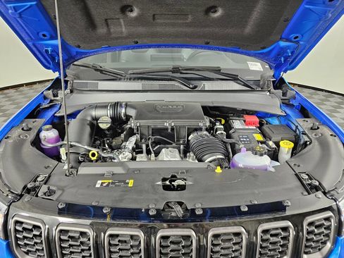 New 2026 Jeep Compass Latitude AWD/4WD image 12