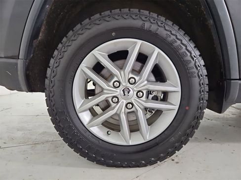 Used 2017 Jeep Grand Cherokee Laredo w/ Quick Order Package 23E image 13