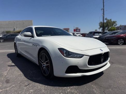 Used 2017 Maserati Ghibli RWD image 1