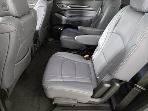 Used 2020 Buick Enclave Premium w/ Sun and Sites Package image 17