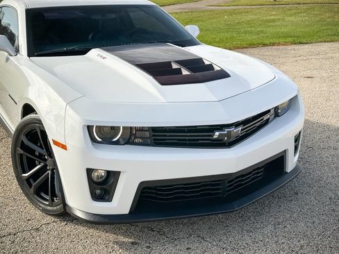 Used 2014 Chevrolet Camaro ZL1 image 4