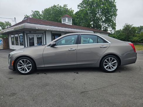 Used 2017 Cadillac CTS Luxury RWD image 8