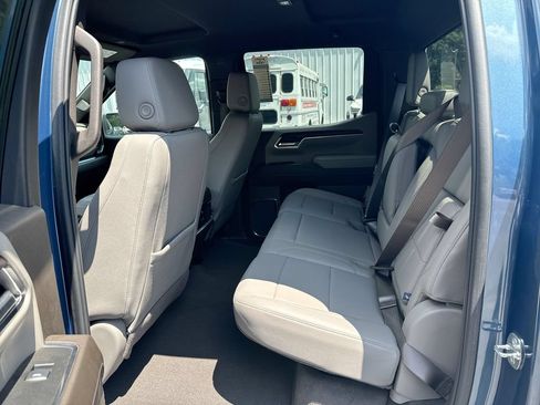 Used 2024 GMC Sierra 1500 SLT w/ SLT Premium Package AWD/4WD image 28