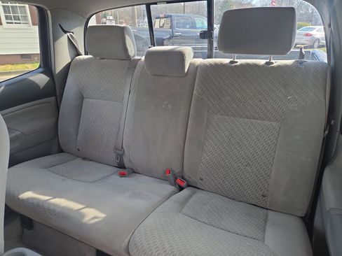 Used 2011 Toyota Tacoma PreRunner w/ SR5 Pkg #2 image 13